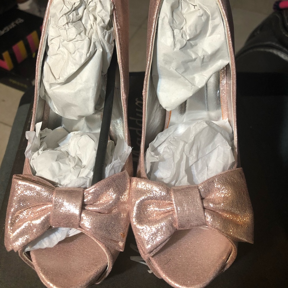 Ladies New Rose Gold with Bow Tie Peep Toe Platform Pump